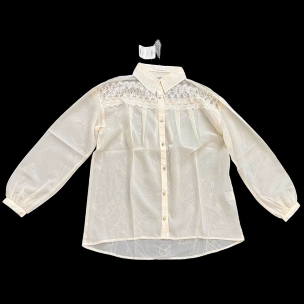 NWT sz Med Liz Lisa Cream Lace Button-Up Oversized Blouse